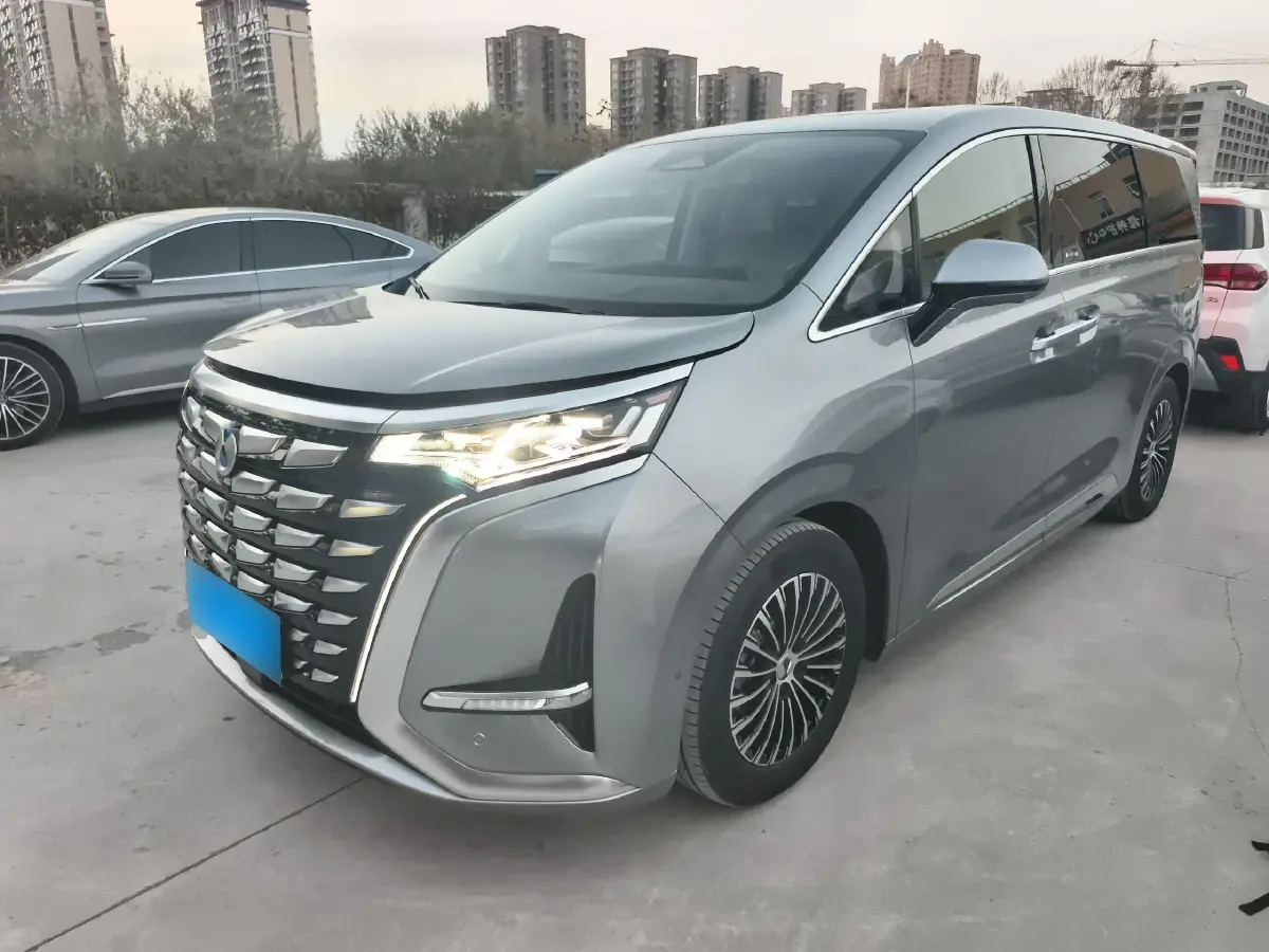 2022 Denza D9 1.5T 139HP L4 E-CVT PHEV 40.06KWH