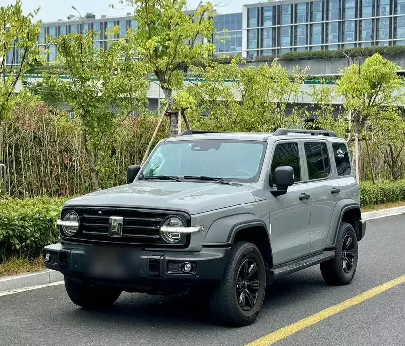 2021 Tank 300 2.0T 227HP L4 8AT