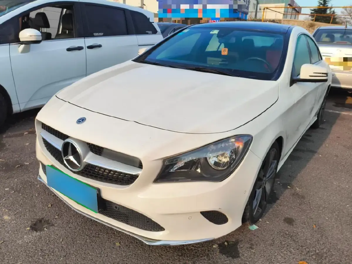 2017 Mercedes-Benz CLA Class 1.6T 156HP L4 7DCT
