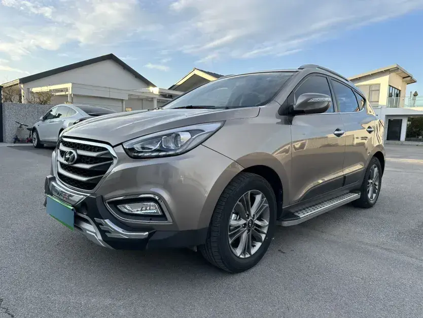 2015 Hyundai ix35 2.0L 165HP L4 6AT