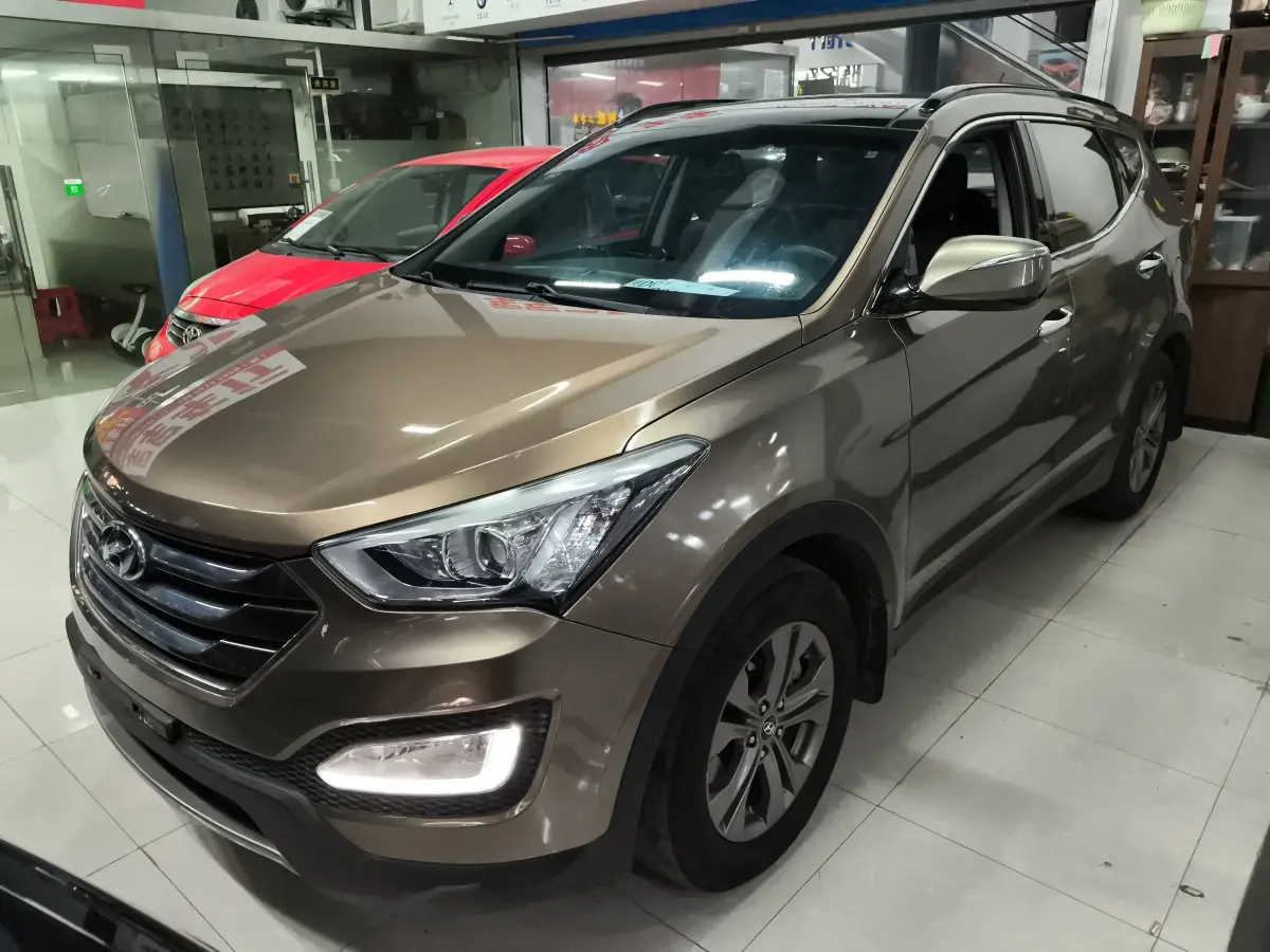 2013 Hyundai Santafe 2.4L 189HP L4 6AT