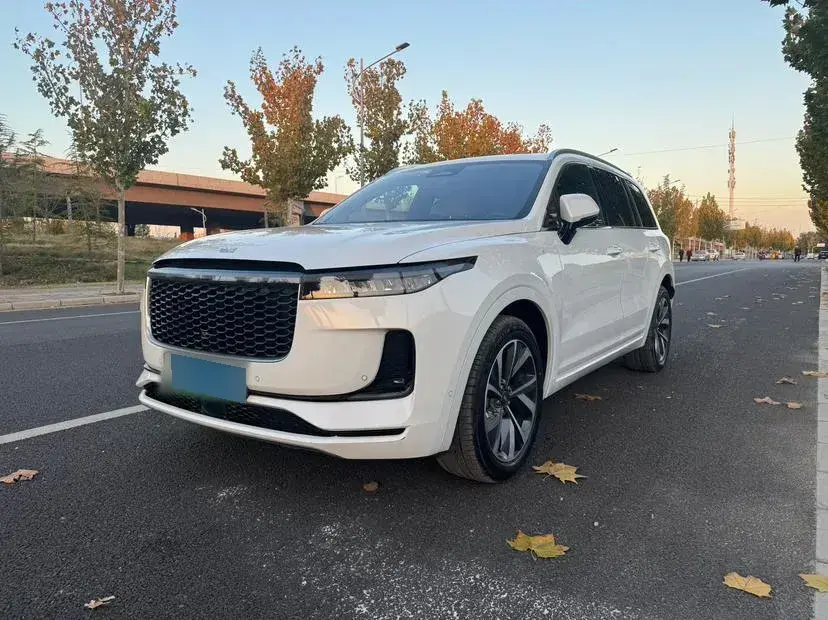 2021 Li ONE Range Extended 131HP REEV 40.5KWH