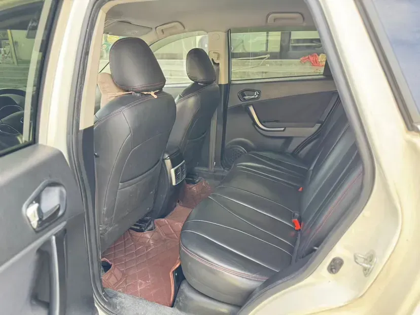 2015 GAC Trumpchi GS5 Super 2.0L 147HP L4 5AT,autocango,china used car exporter,china ev exporter,chinese used car exporter,chinese used ev exporter