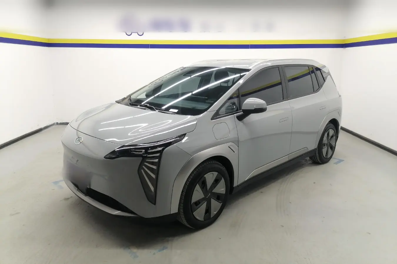 2023 Aion Y BEV 61.7KWH