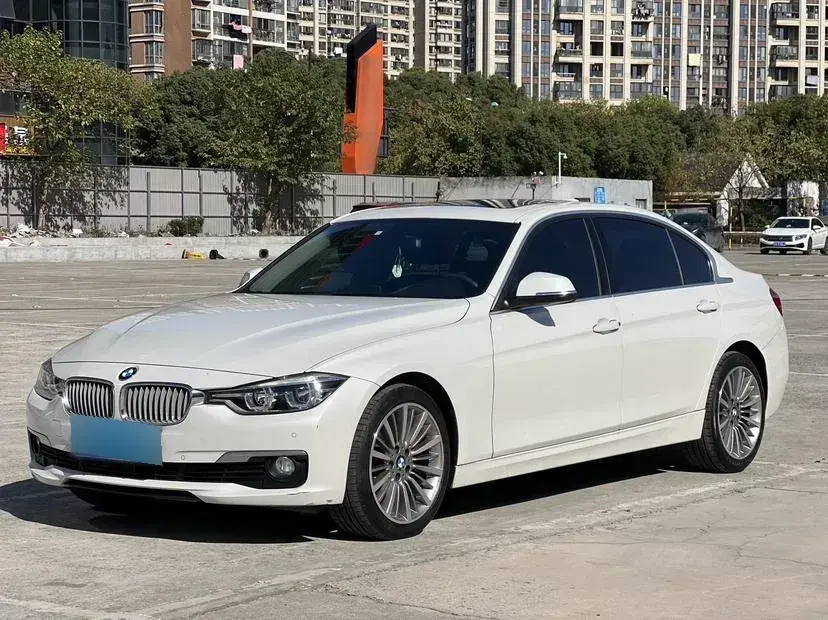 2019 BMW 3 Series 2.0T 184HP L4 8AT