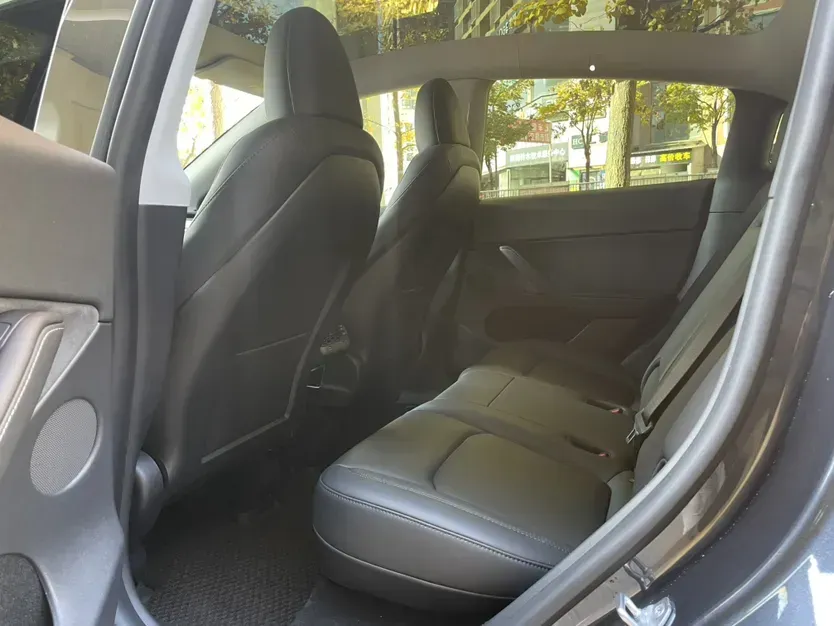 2024 Tesla Model Y BEV 78.4KWH,autocango,china used car exporter,china ev exporter,chinese used car exporter,chinese used ev exporter