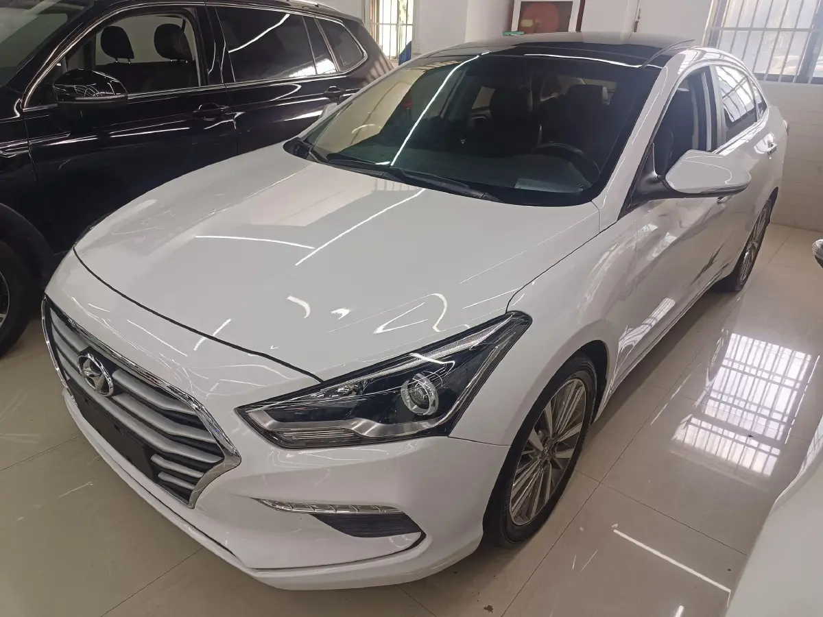 2017 Hyundai Mistra 1.8L 143HP L4 6AT