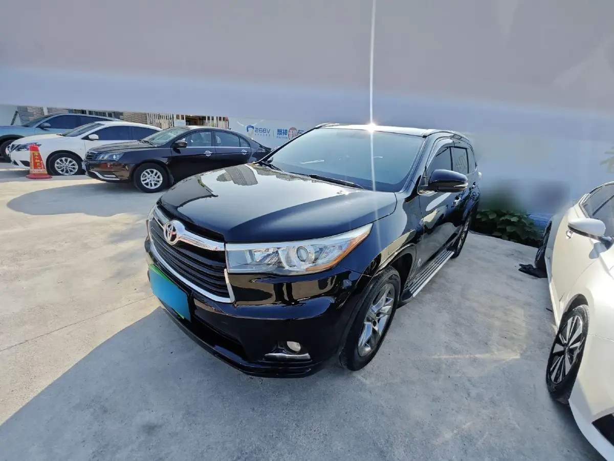 2015 Toyota Highlander 2.0T 220HP L4 6AT