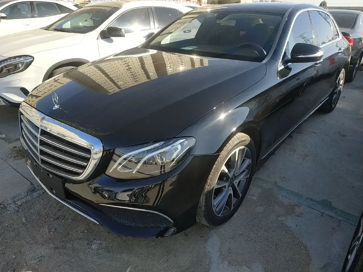 2019 Mercedes-Benz E Class 2.0T 184HP L4 9AT