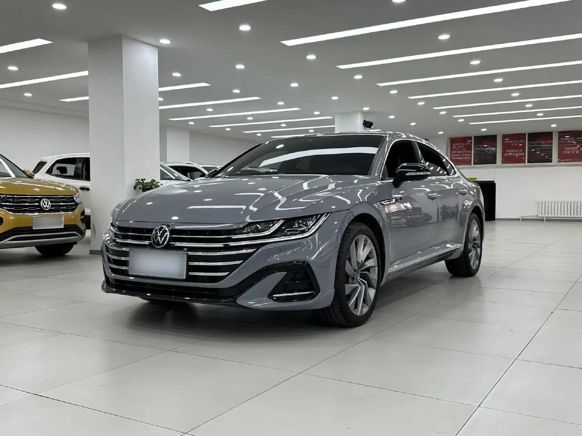 2021 Volkswagen CC 2.0T 220HP L4 7DCT
