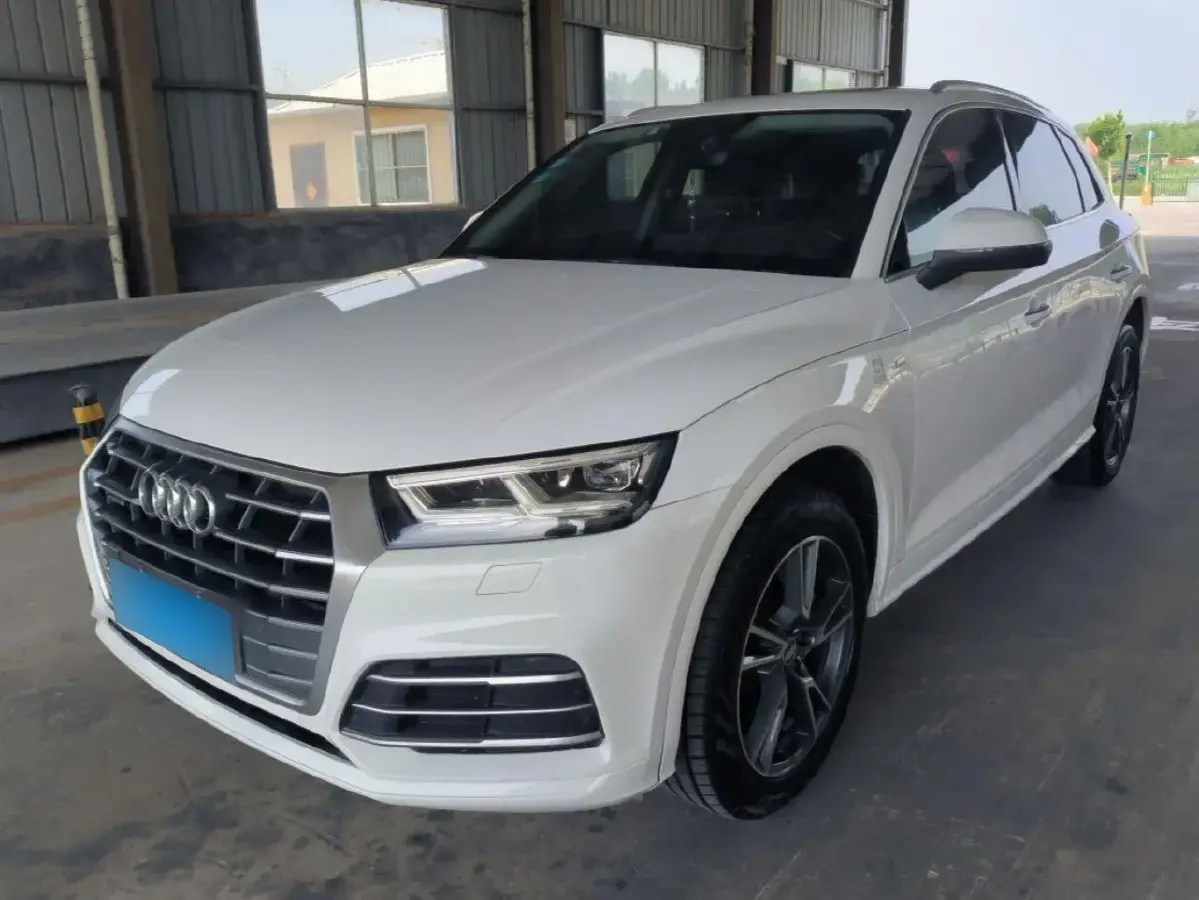2018 Audi Q5L 2.0T 190HP L4 7DCT