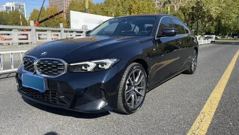 2023 BMW 3 Series 2.0T 184HP L4 8AT