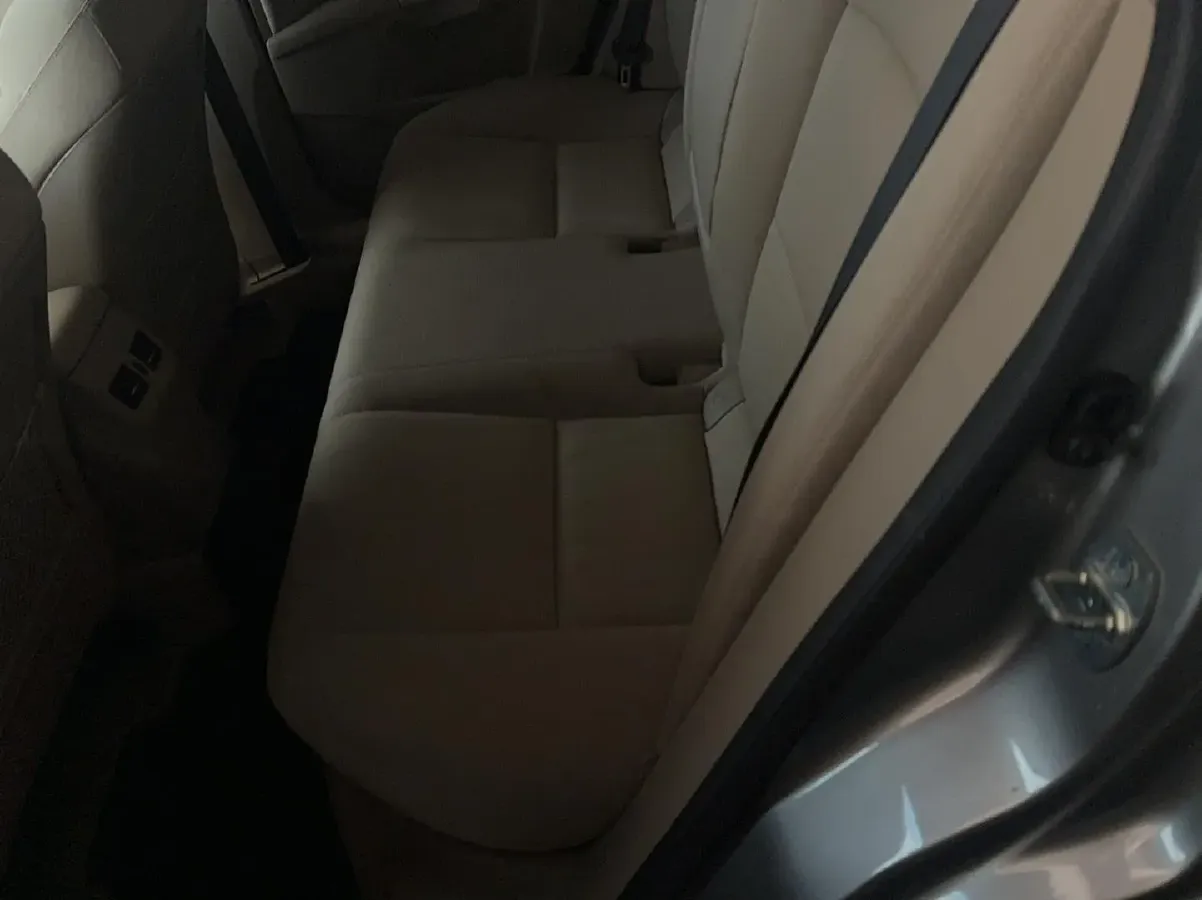 2011 Suzuki Kizashi 2.4L 178HP L4 CVT,autocango,china used car exporter,china ev exporter,chinese used car exporter,chinese used ev exporter