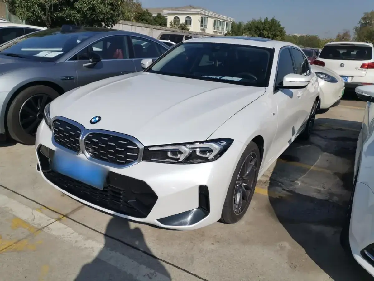 2023 BMW 3 Series 2.0T 184HP L4 8AT