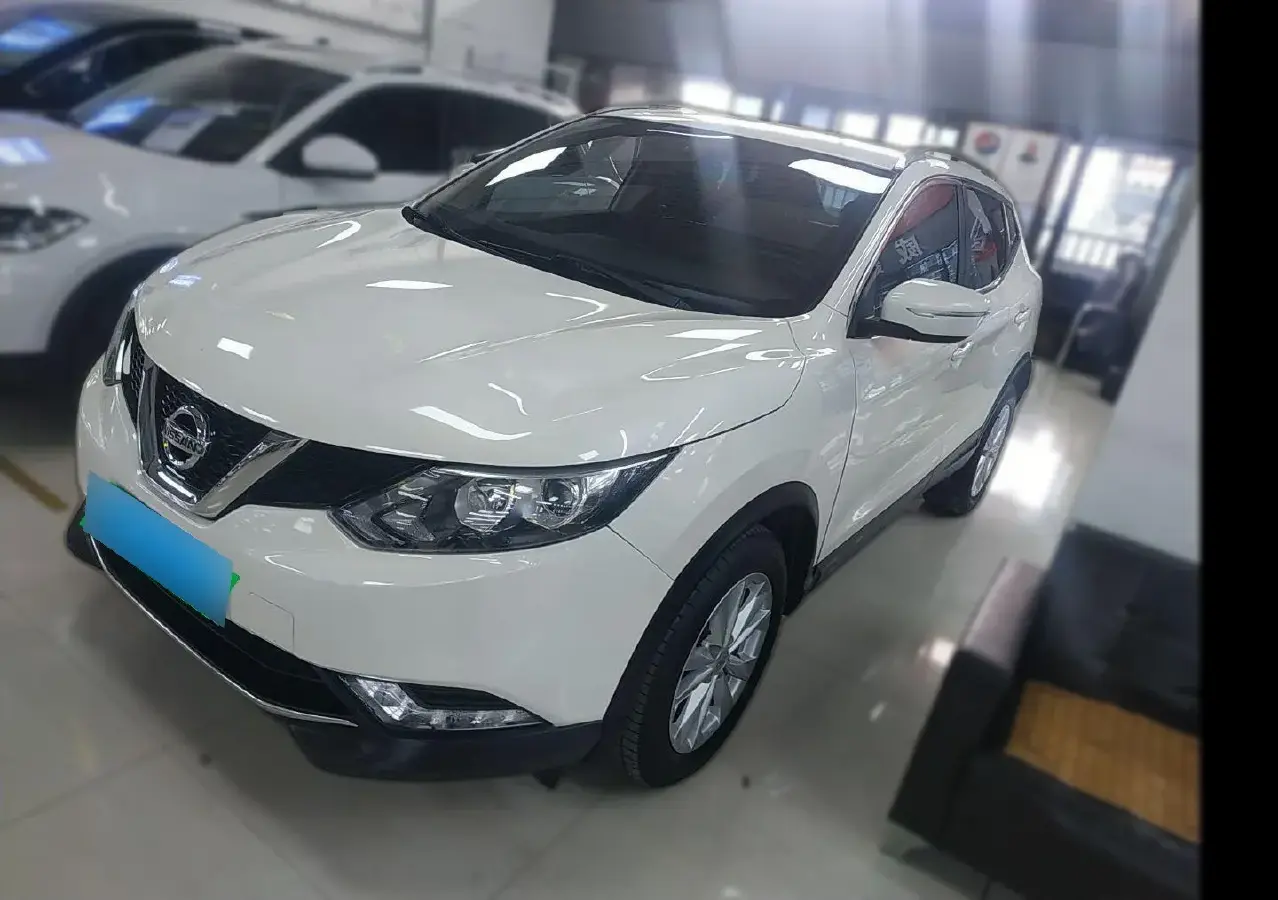 2017 Nissan Qashqai 2.0L 150HP L4 CVT