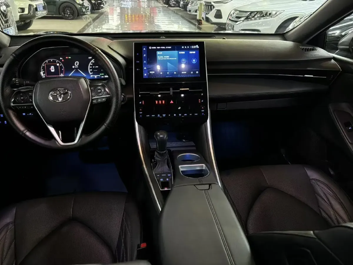 2022 Toyota Avalon 2.5L 209HP L4 8AT,autocango,china used car exporter,china ev exporter,chinese used car exporter,chinese used ev exporter