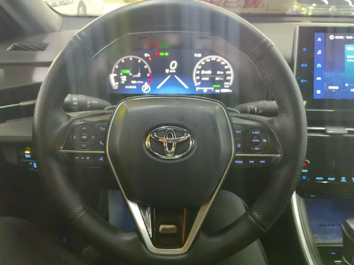 2022 Toyota Avalon 2.5L 209HP L4 8AT,autocango,china used car exporter,china ev exporter,chinese used car exporter,chinese used ev exporter