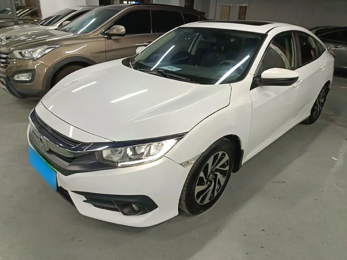 2016 Honda Civic 1.5T 177HP L4 CVT