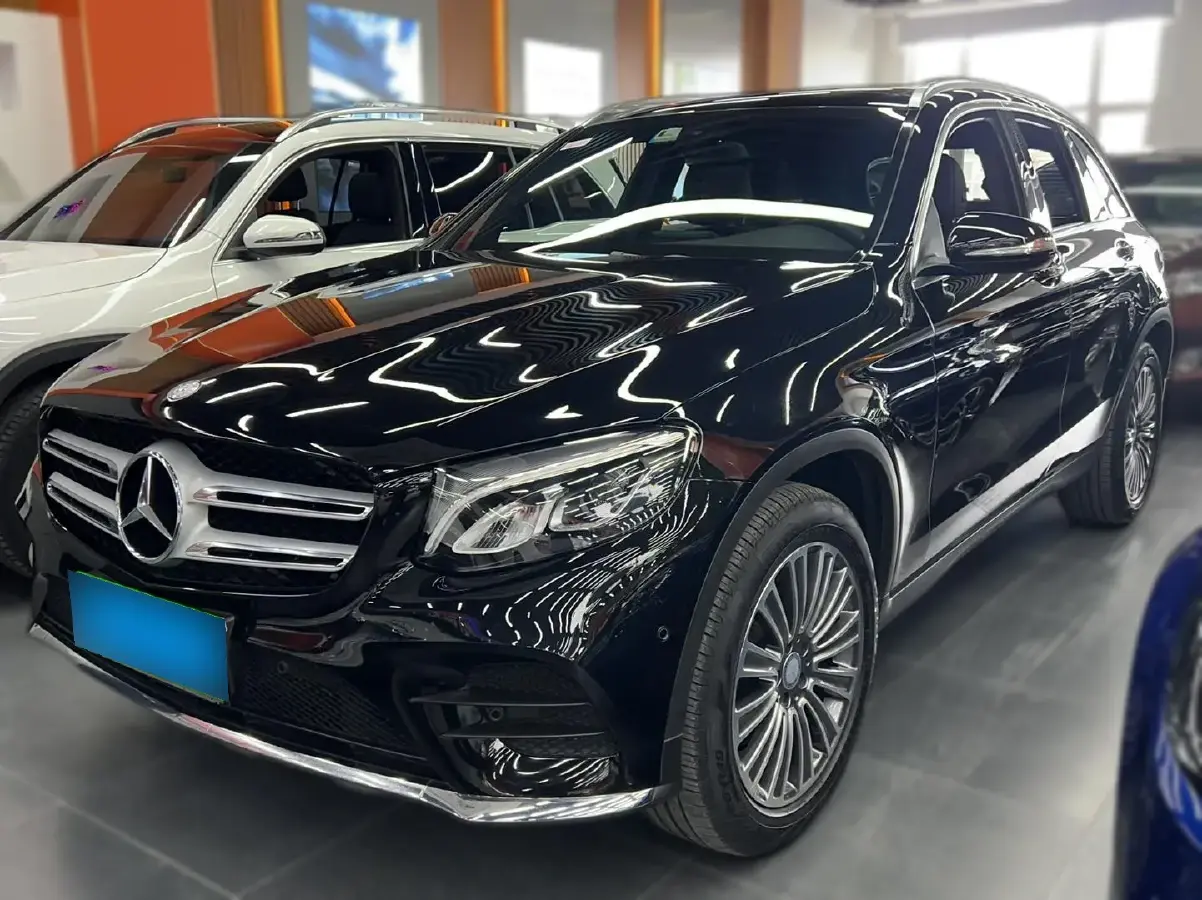 2017 Mercedes-Benz GLC Class 2.0T 211HP L4 9AT