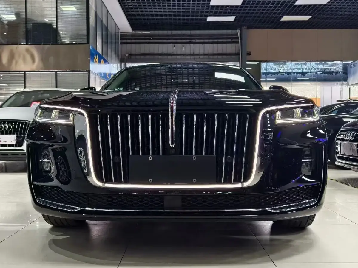 2020 HongQi H9 2.0T 252HP L4 7DCT