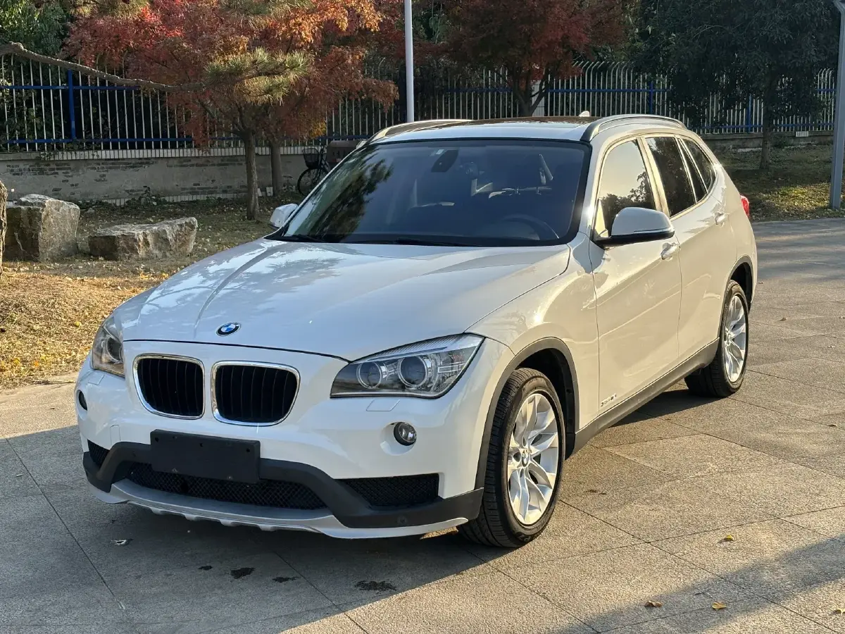 2014 BMW X1 2.0T 156HP L4 8AT