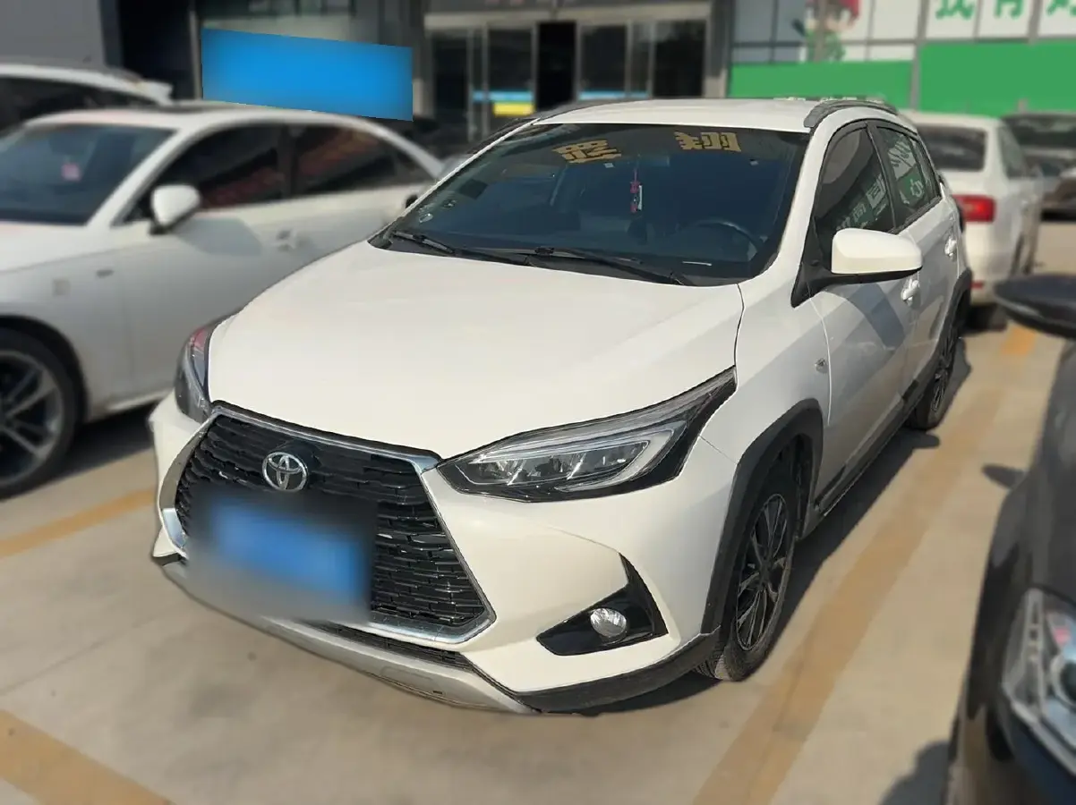 2021 Toyota Yaris L 1.5L 112HP L4 CVT