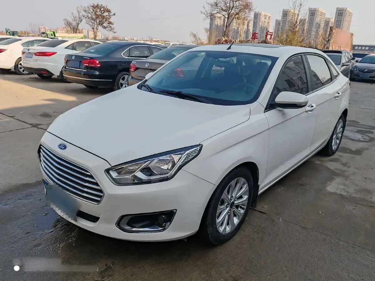 2015 Ford Escort 1.5L 113HP L4 6AT