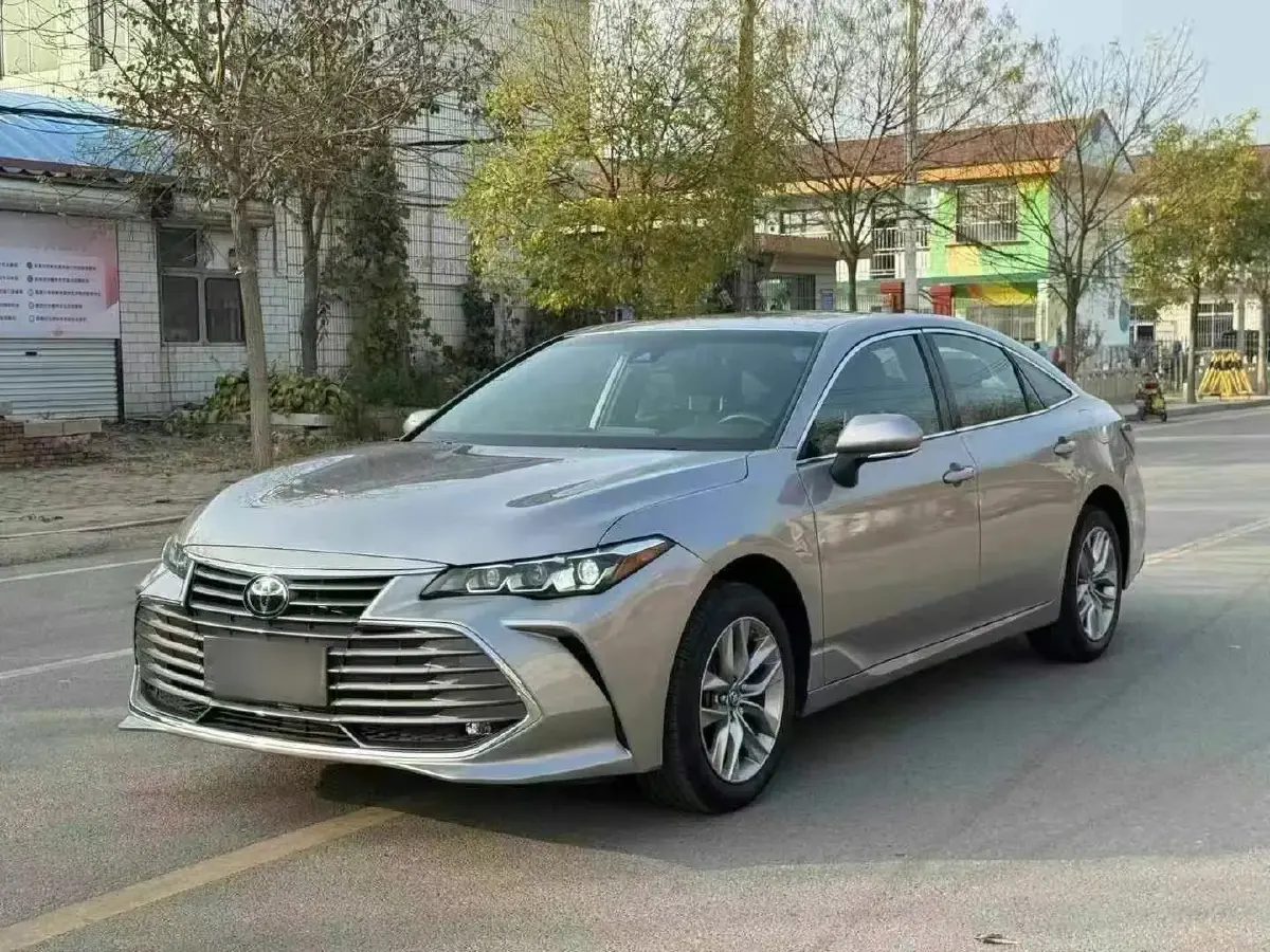 2019 Toyota Avalon 2.0L 178HP L4 CVT