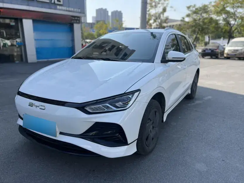 2023 BYD e2 BEV 43.2KWH