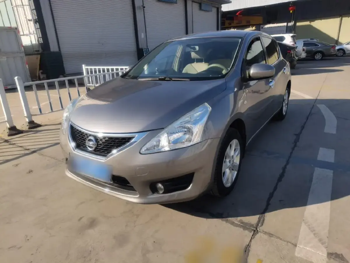 2011 Nissan Tiida 1.6L 126HP L4 5MT