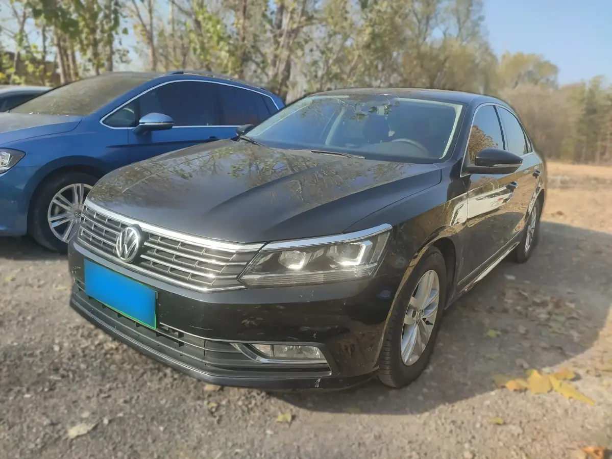 2016 Volkswagen Passat 1.4T 150HP L4 7DCT