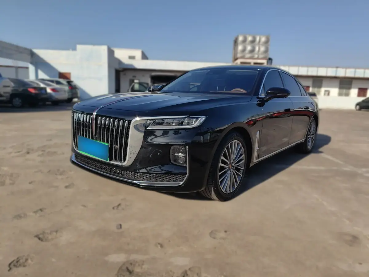 2022 HongQi H9 2.0T 252HP L4 7DCT