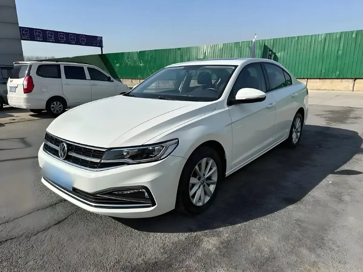 2020 Volkswagen Bora 1.5L 113HP L4 6AT