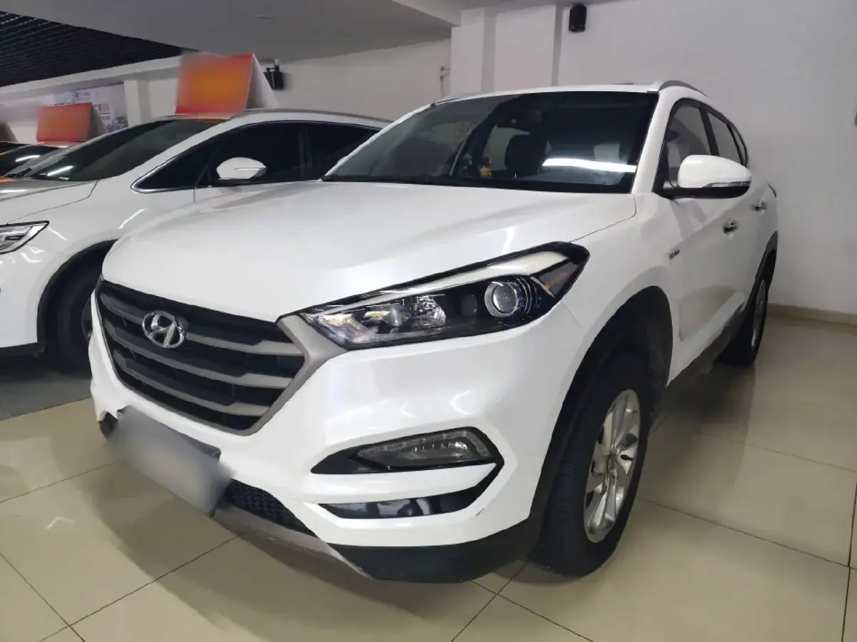 2015 Hyundai Tucson 1.6T 177HP L4 7DCT