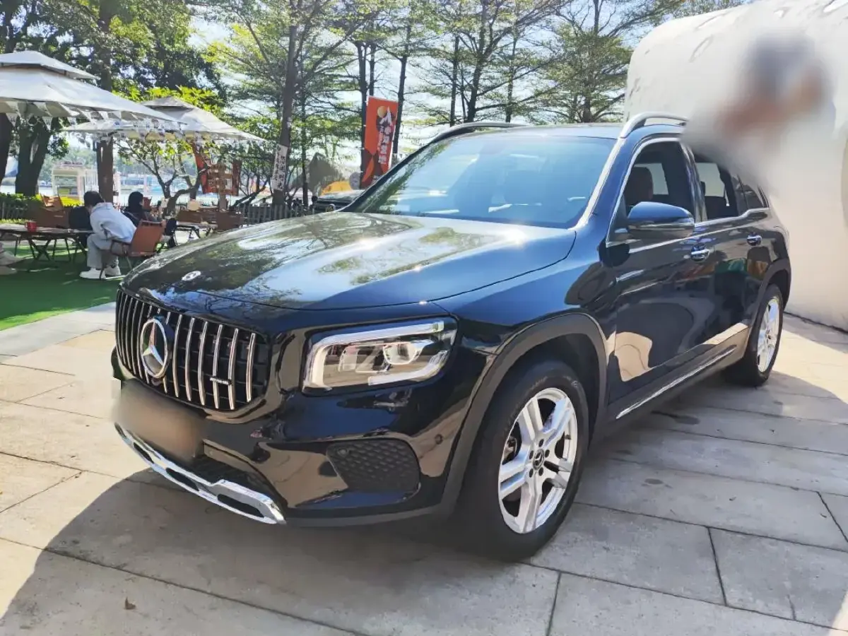 2023 Mercedes-Benz GLB Class 2.0T 190HP L4 8DCT