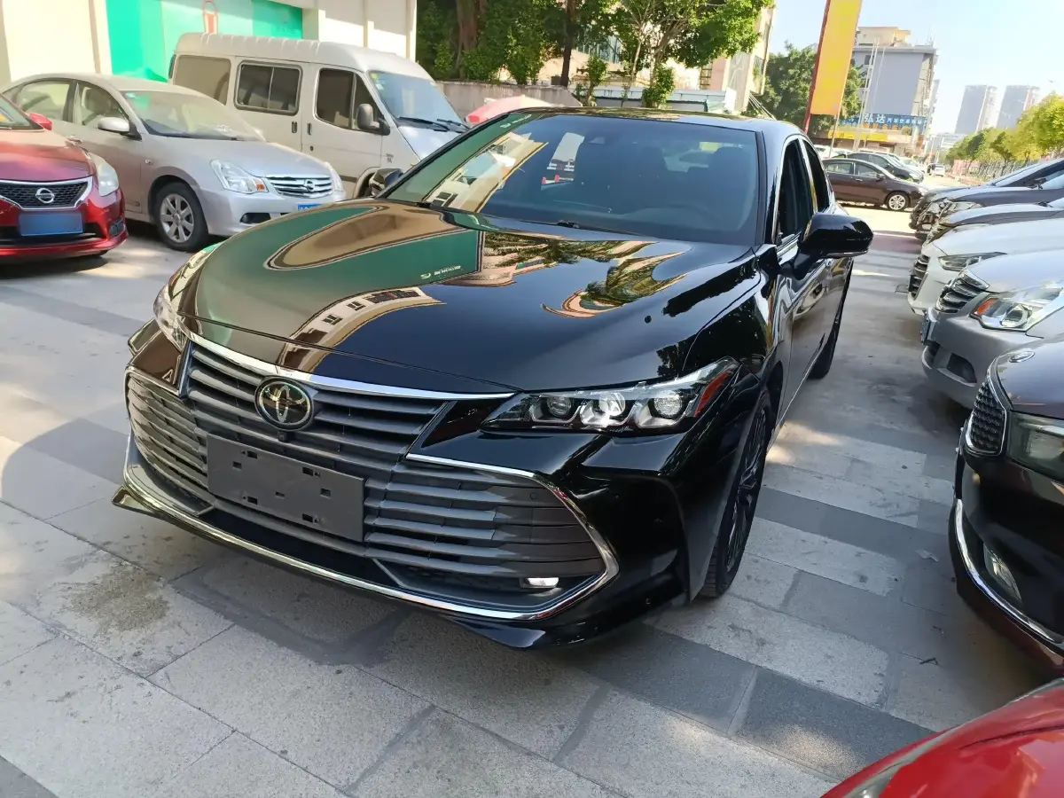 2019 Toyota Avalon 2.0L 178HP L4 CVT