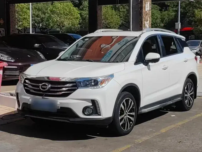 2015 GAC Trumpchi GS4 1.3T 137HP L4 7DCT