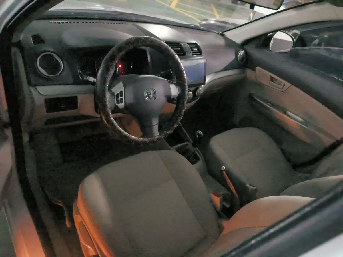 2012 ChangAn Alsvin V5 1.5L 114HP L4 5MT,autocango,china used car exporter,china ev exporter,chinese used car exporter,chinese used ev exporter