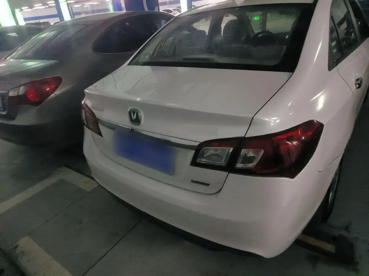 2012 ChangAn Alsvin V5 1.5L 114HP L4 5MT,autocango,china used car exporter,china ev exporter,chinese used car exporter,chinese used ev exporter