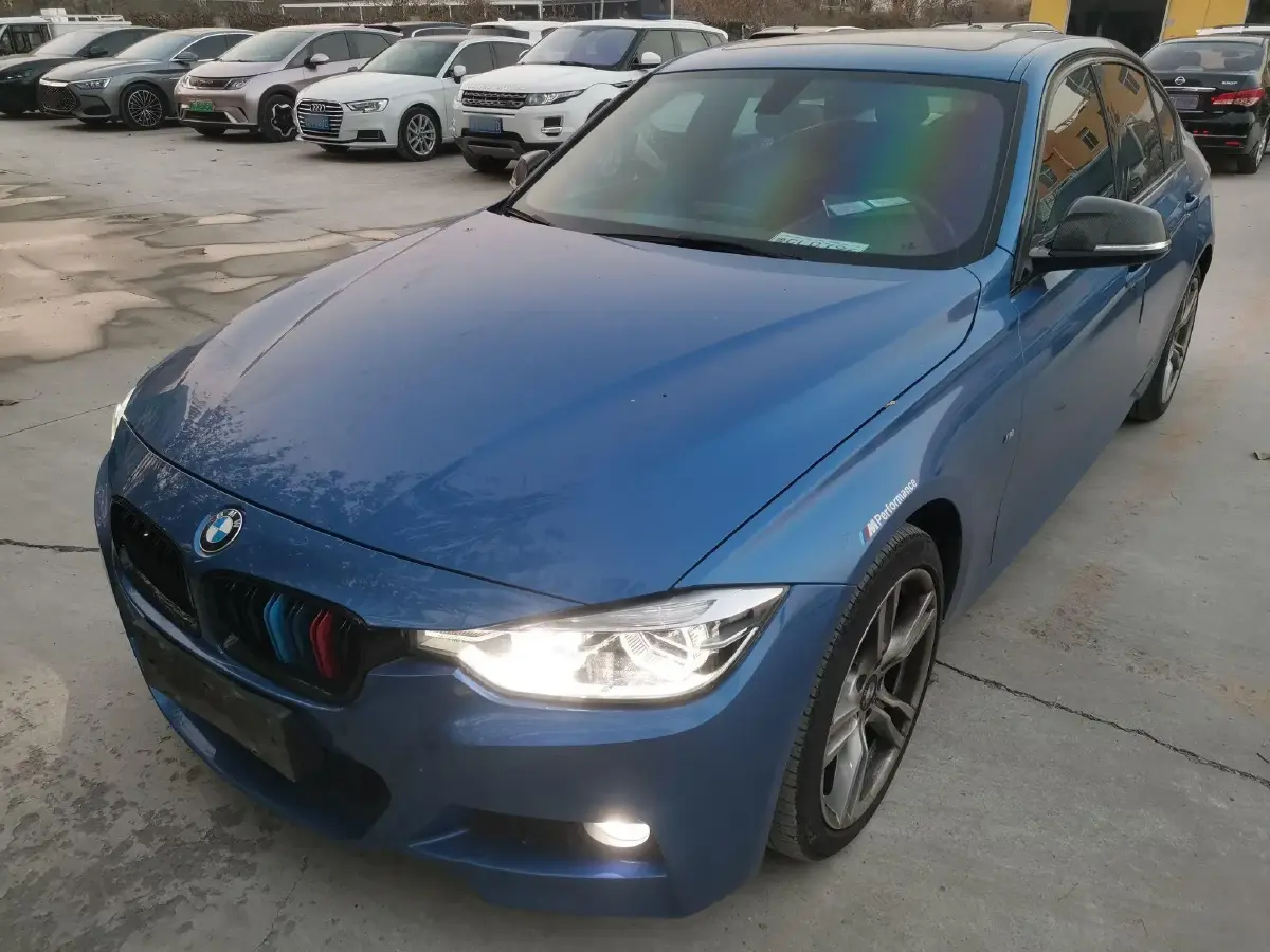 2018 BMW 3 Series 2.0T 184HP L4 8AT