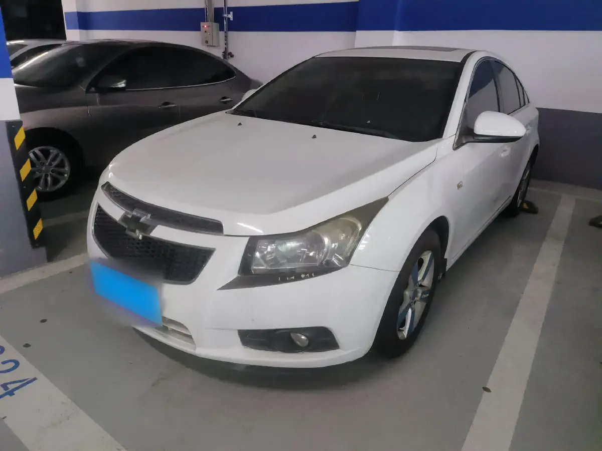2013 Chevrolet Cruze 1.6L 121HP L4 6AT
