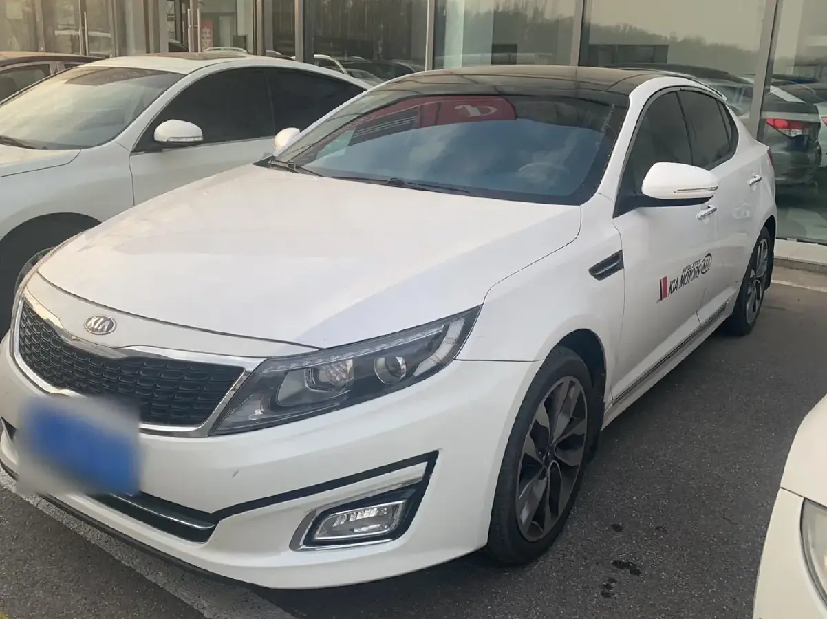 2014 Kia K5 2.0L 162HP L4 6AT