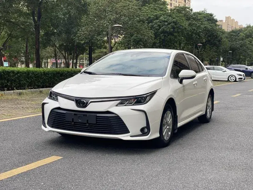 2022 Toyota Corolla 1.2T 116HP L4 CVT