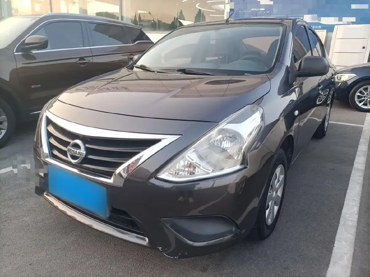 2014 Nissan Sunny 1.5L 112HP L4 5MT