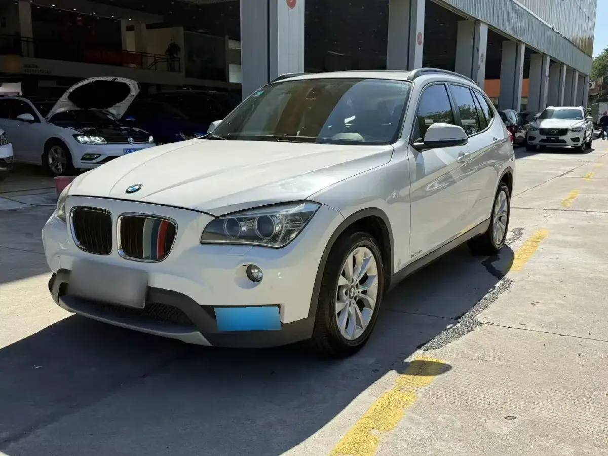 2013 BMW X1 2.0L 150HP L4 6AT