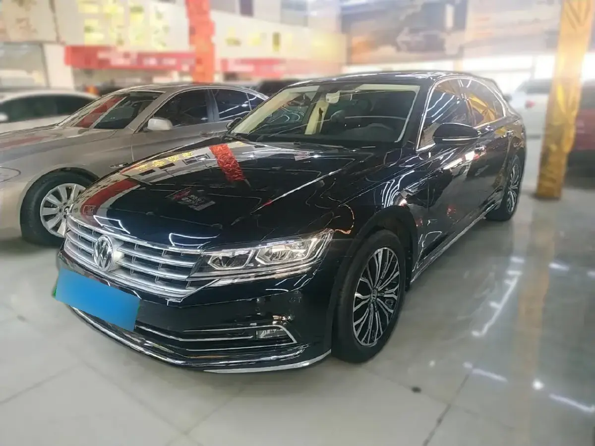2018 Volkswagen Phideon 2.0T 224HP L4 7DCT