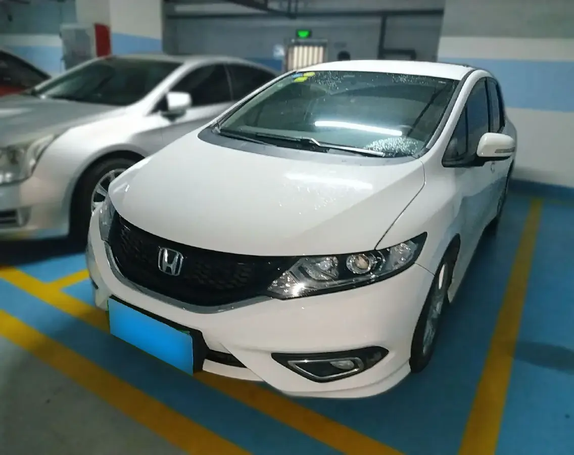 2013 Honda Jade 1.8L 141HP L4 5AT