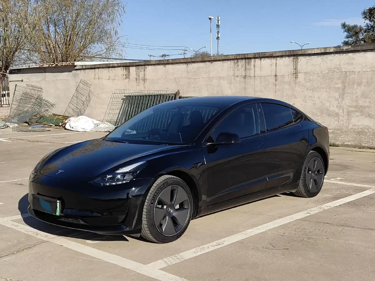 2022 Tesla Model 3 BEV 60KWH