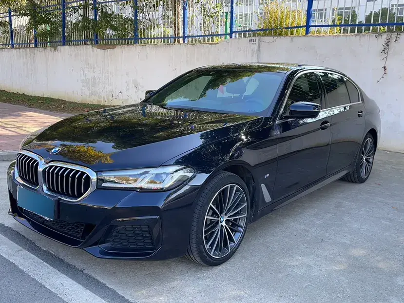 2021 BMW 5 Series 2.0T 252HP L4 8AT