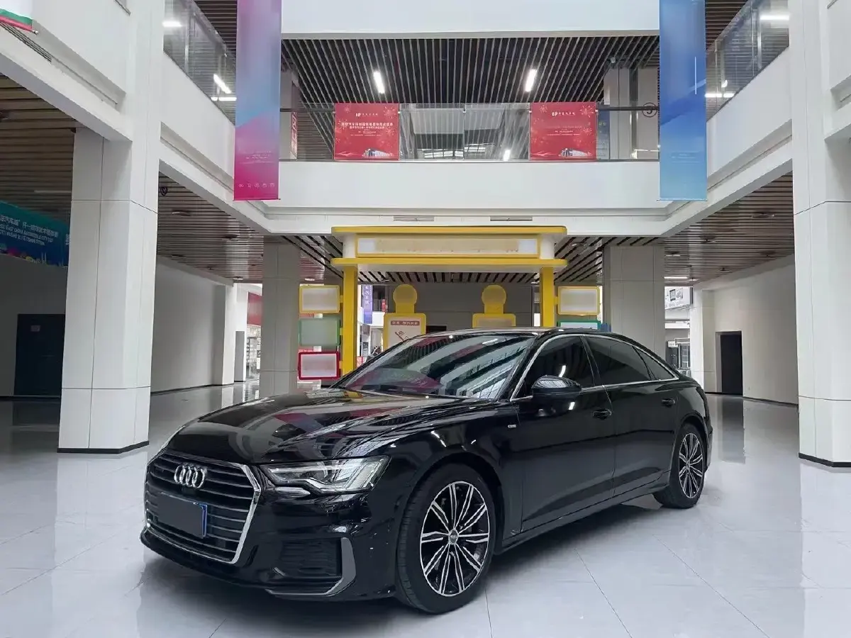 2021 Audi A6L 2.0T 224HP L4 7DCT